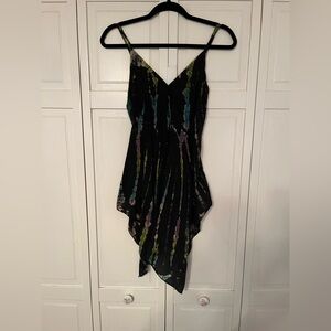 Elegant Black Tie-Dye Asymmetrical Pyramid Collection Top